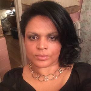 Meet your Posher, Alexandra